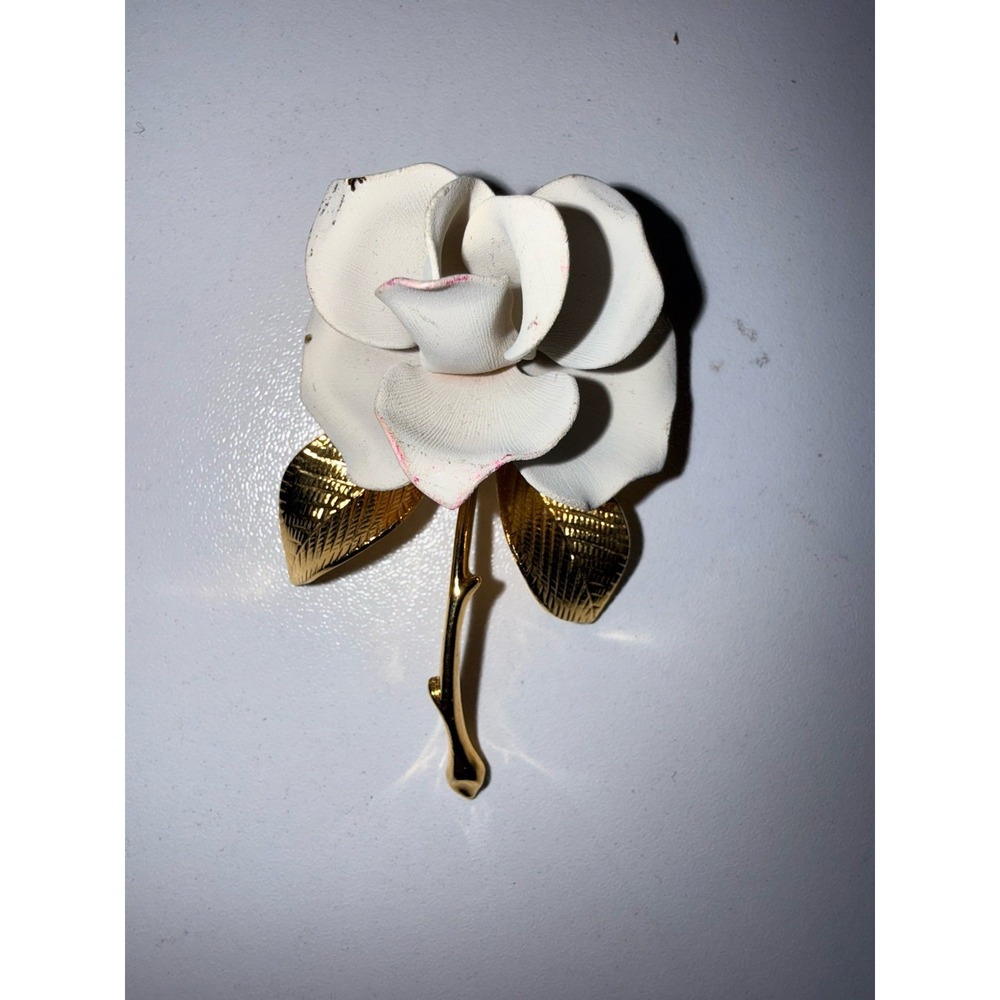 Vintage Cerrito Brooch Pin White Enamel Rose Flower Floral Gold‎ Tone
